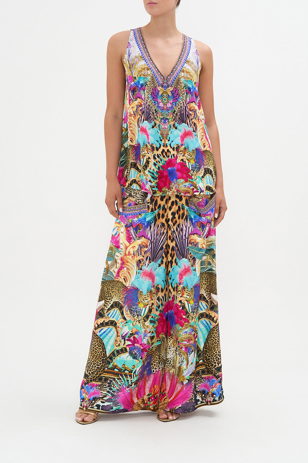 V NECK BUTTON BACK TOP MERRY GO ROUND