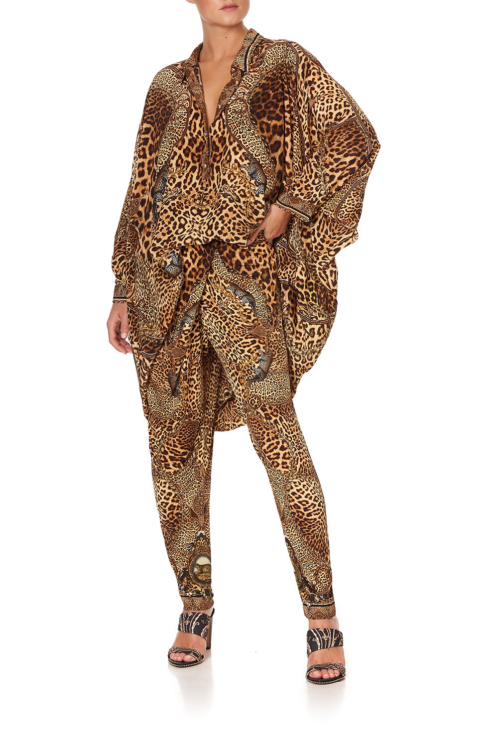 BUTTON UP TOP WITH DRAPED BACK LADY LODGE