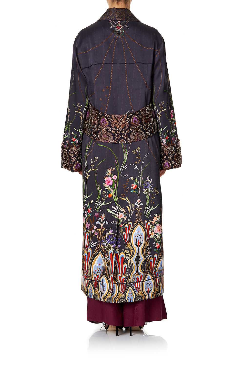 COAT WITH DETACHABLE BACK BAND WILD FLOWER