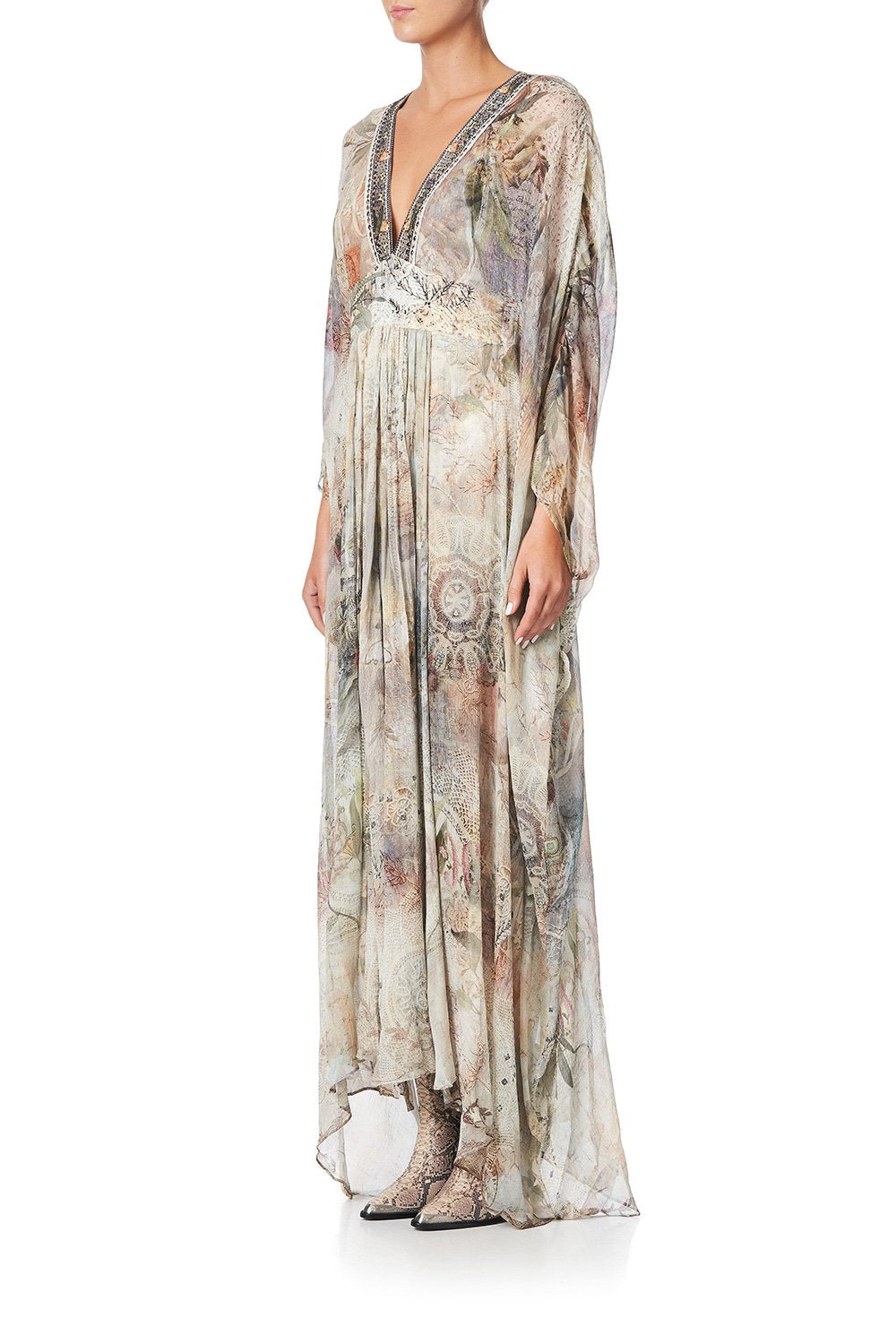 LONG KAFTAN WITH WAISTBAND LETTERS FROM HILDA