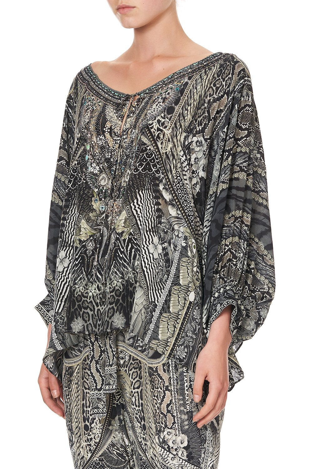 RAGLAN SLEEVE BLOUSE WITH CUFF ONE TRIBE