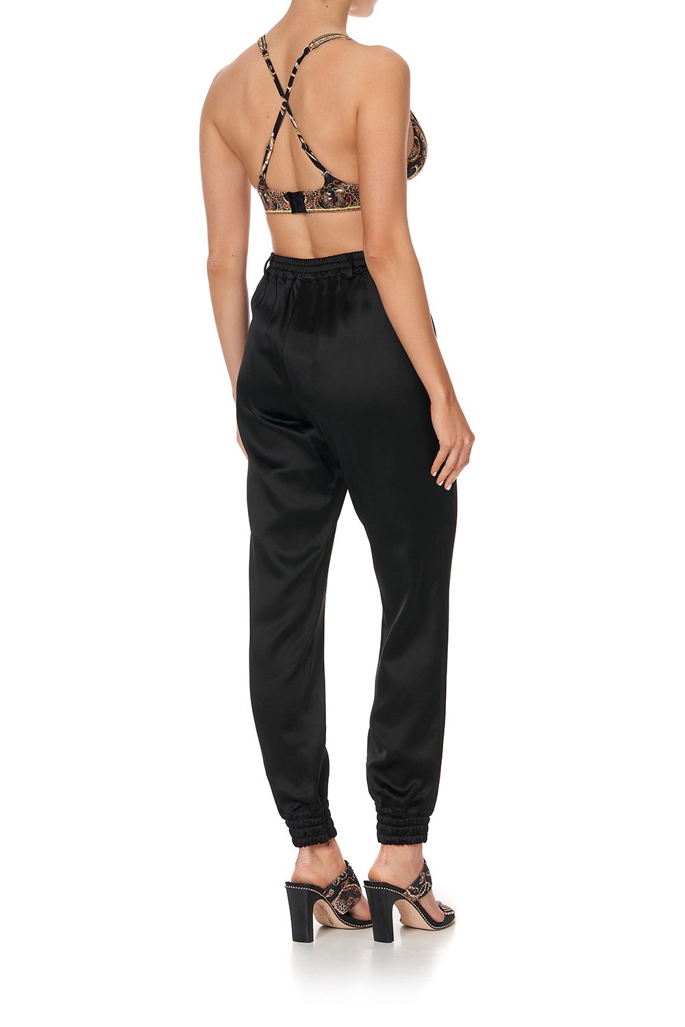 SOFT C/D BRA WITH BACK CLIP STUDIO 54