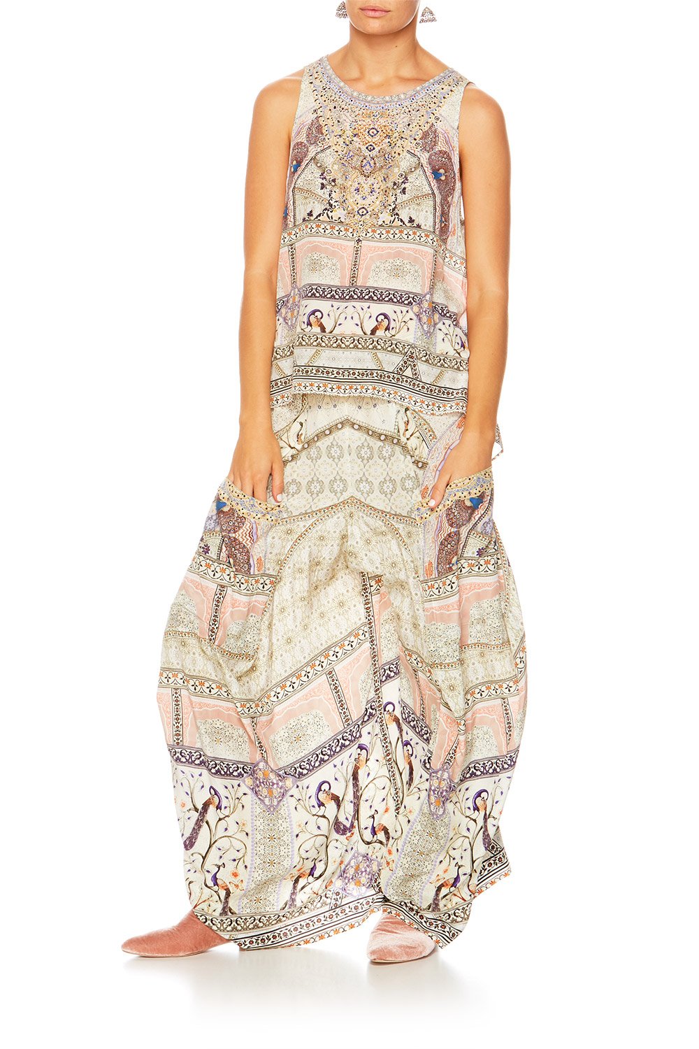 MAMA BAKSHI BUTTON BACK TOP