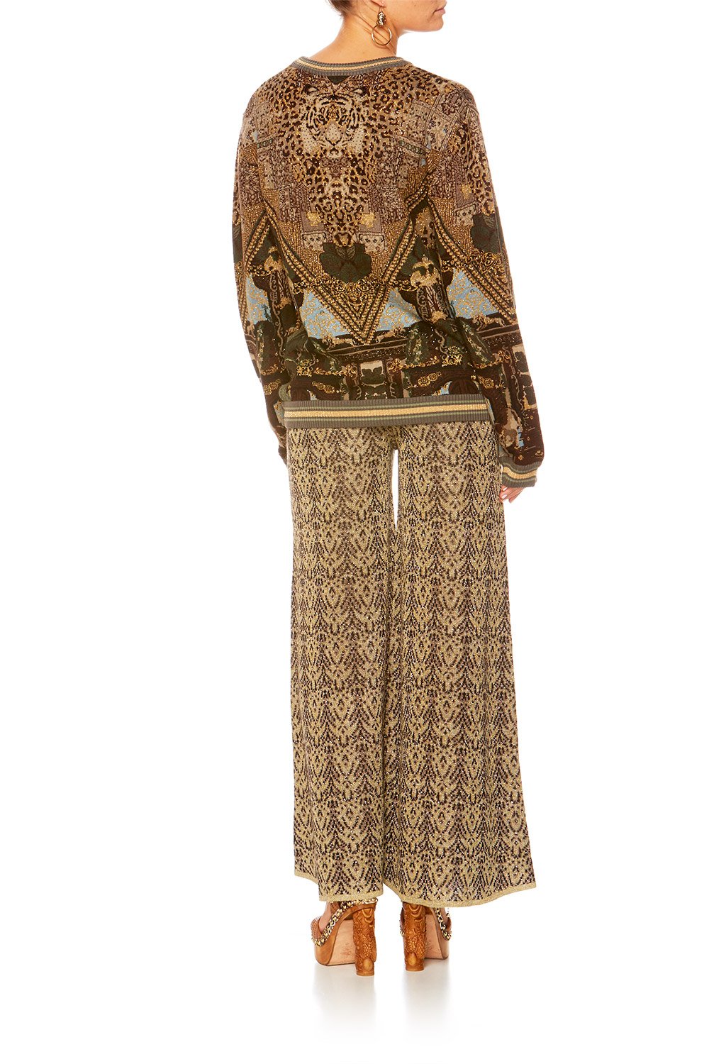 THE GYPSY LOUNGE ROUND NECK SWEATER